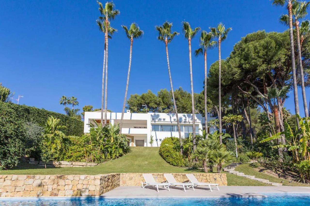 Magnificent Recently Built Pax 12 Sea View Golden Mile Villa Marbella