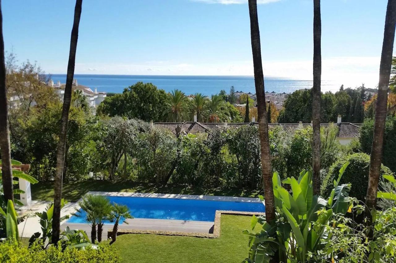 Magnificent Recently Built Pax 12 Sea View Golden Mile Villa Marbella