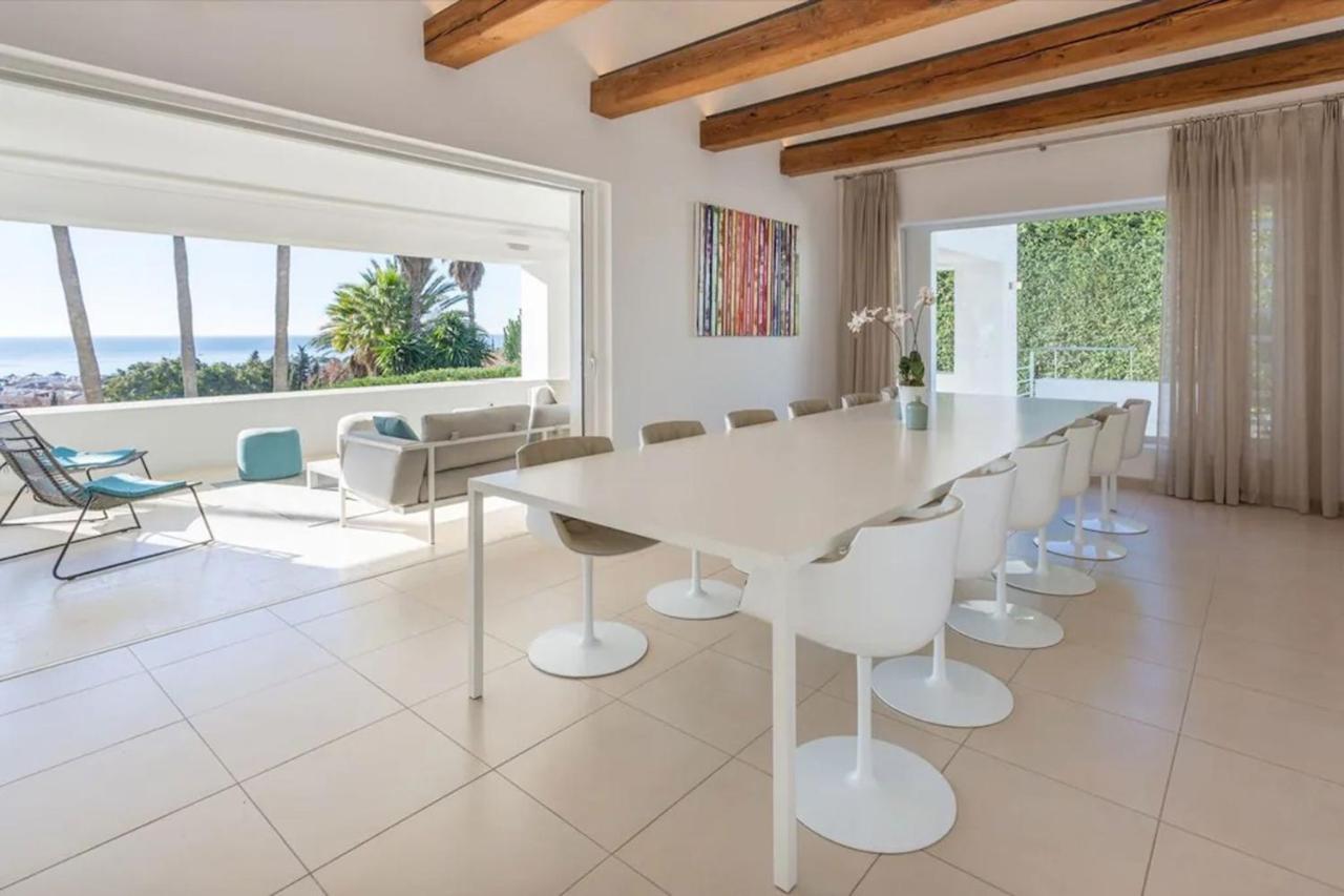 Magnificent Recently Built Pax 12 Sea View Golden Mile Villa *